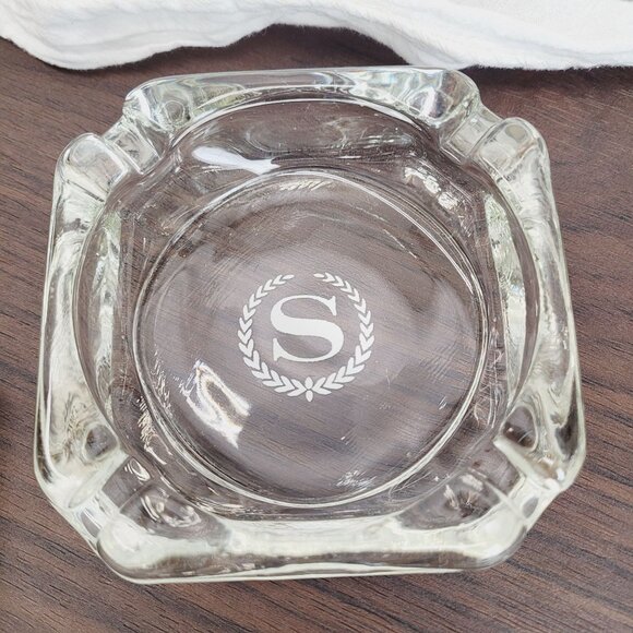 Set Of 3 VTG Glass Ashtrays w/ Logos Eldorado Hotel & Casino Sheraton Hilton - Picture 4 of 6